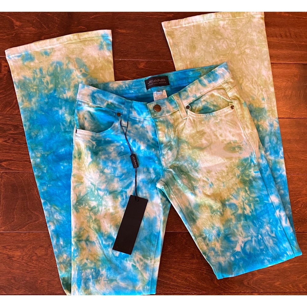 Votre Nom Tie Die Flare Jeans